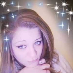 Meet your Posher, Becky